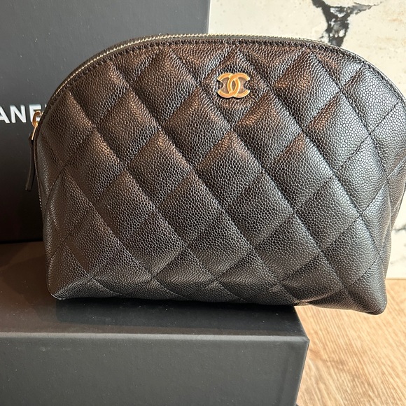 FULL SET - CHANEL Black Caviar Quilted Zipped Cosmetic Case - Picture 12 of 13